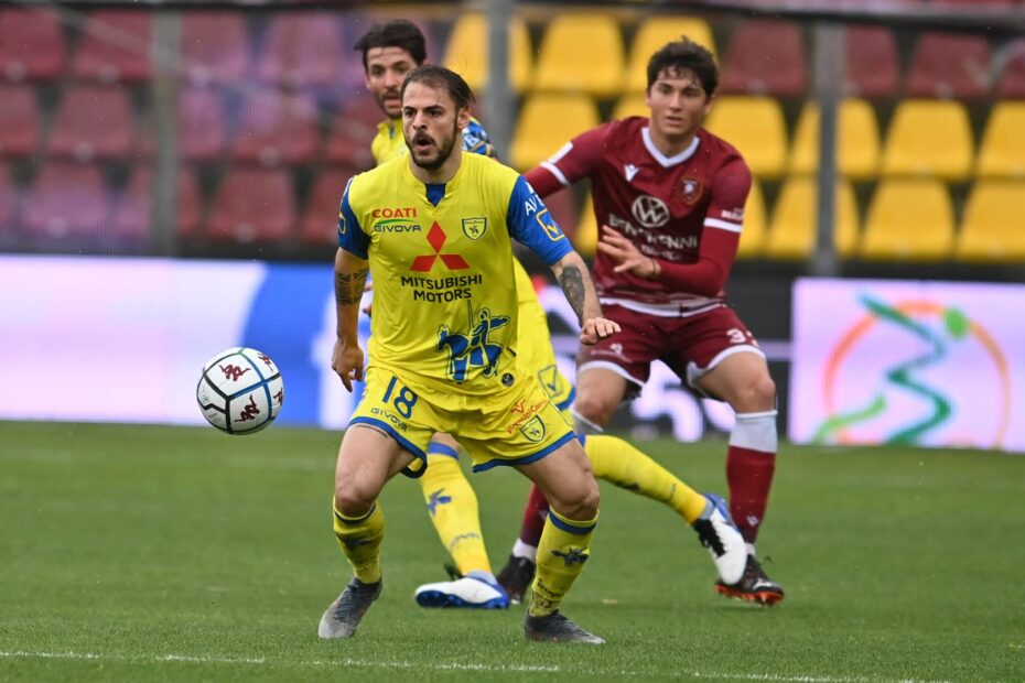 Reggina e Chievo pareggiano 1 a 1